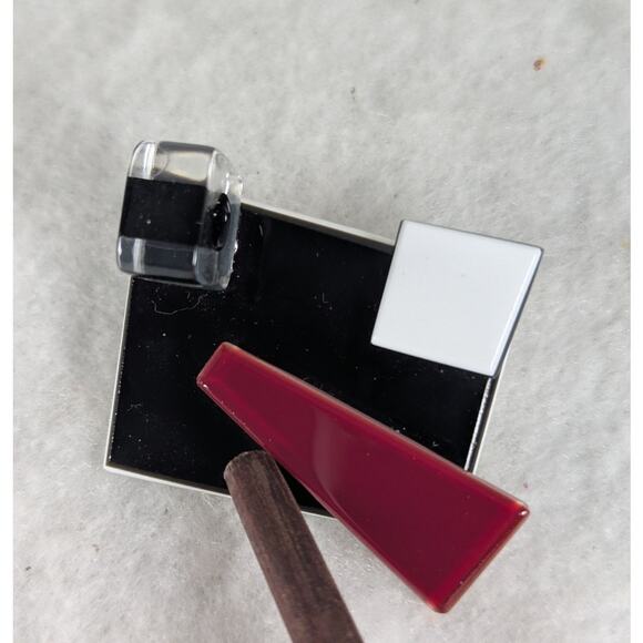 Fused glass contemporary pin Black White +Red handmade gallery Artisan 2 x 1.25" - Picture 2 of 4